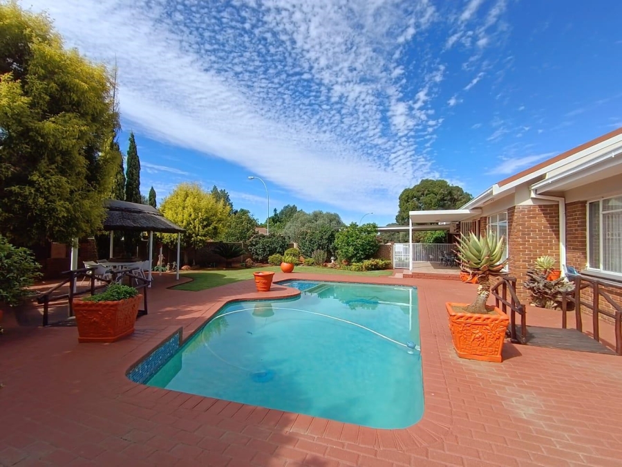 3 Bedroom Property for Sale in Fichardt Park Free State